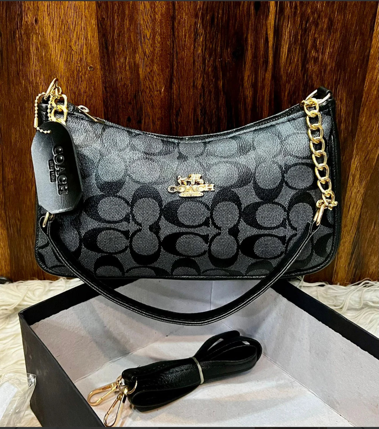 Coach Teri Shoulder Bag - Black Colour